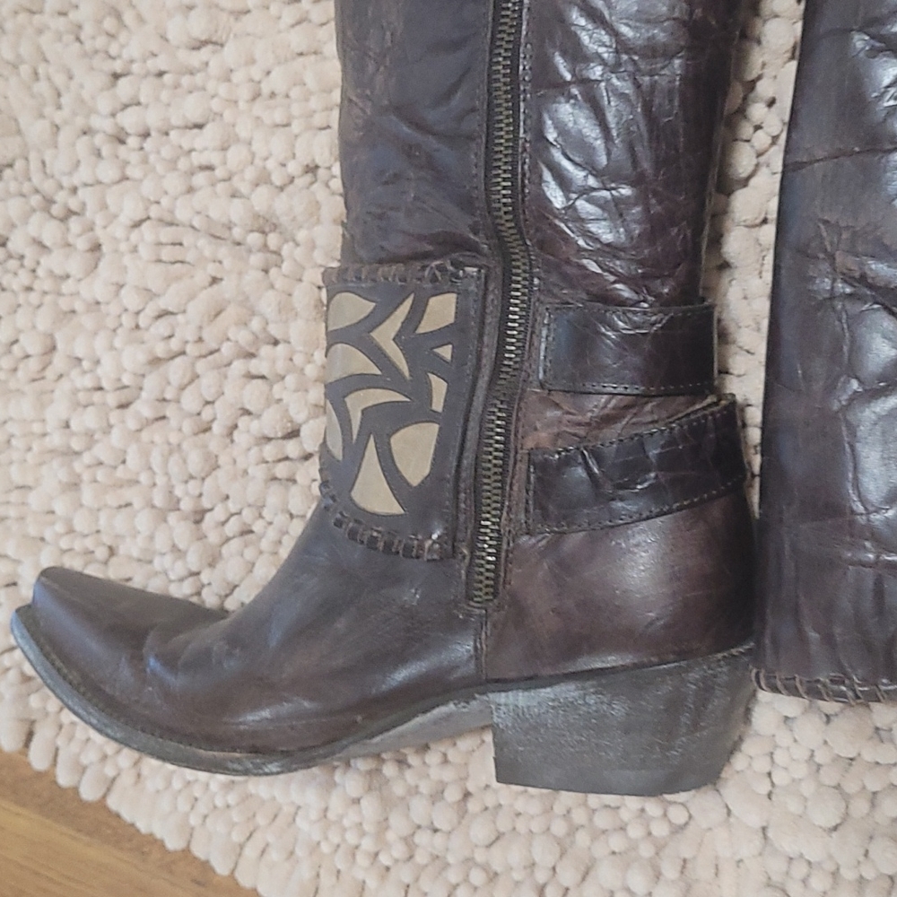 Old Gringo 7 1/2 B Distressed walking heel knee Boots - Picture 7 of 16